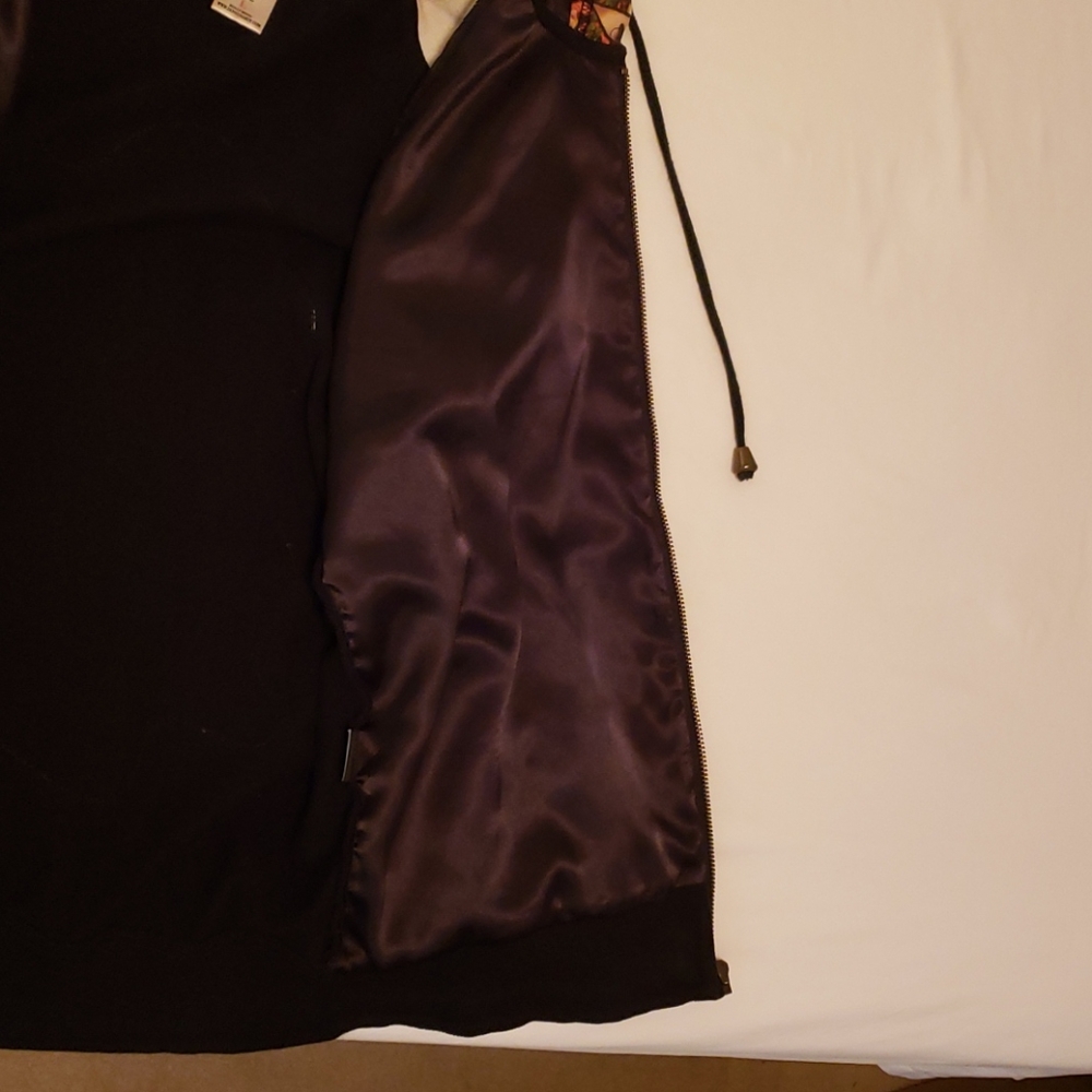 Jacket - Picture 14 of 15
